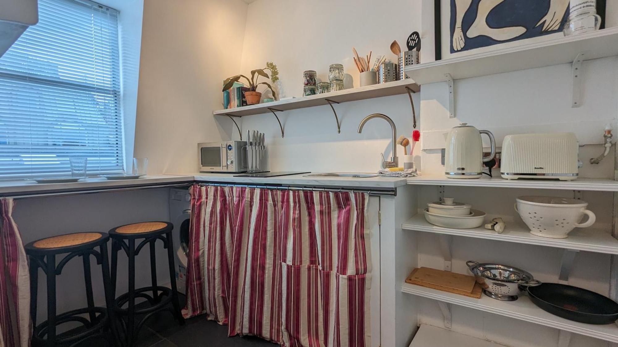 Charming & Quaint Old Compton Apartamento - Quiet Guests Only Allowed, No Parties Allowed, Over 25 Years Old Or Families Λονδίνο Εξωτερικό φωτογραφία
