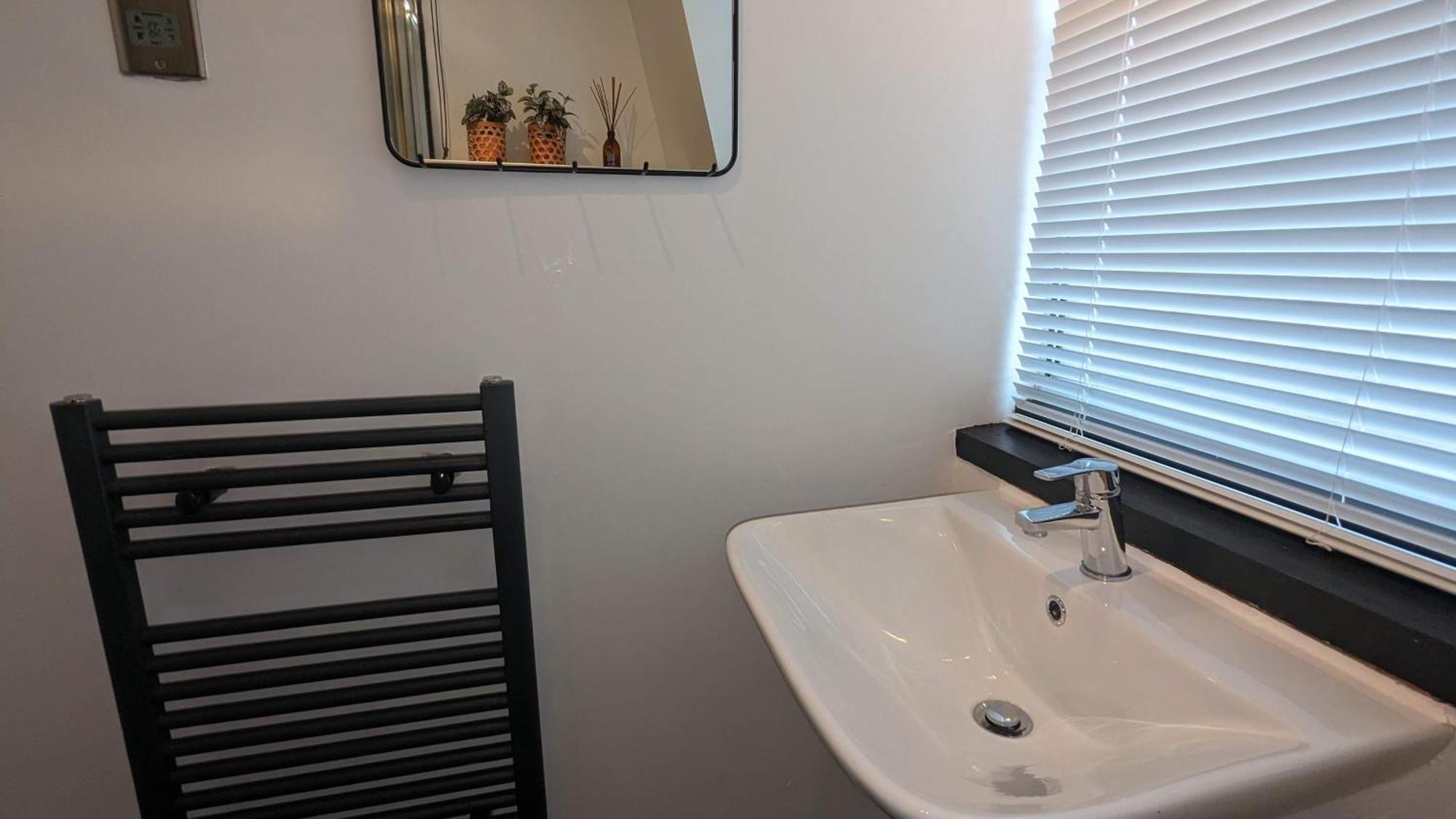 Charming & Quaint Old Compton Apartamento - Quiet Guests Only Allowed, No Parties Allowed, Over 25 Years Old Or Families Λονδίνο Εξωτερικό φωτογραφία