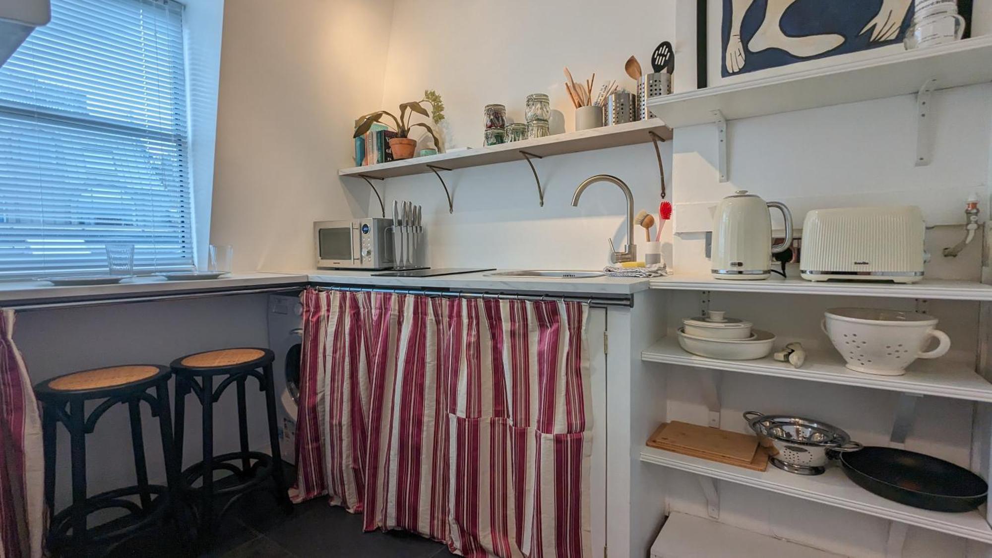 Charming & Quaint Old Compton Apartamento - Quiet Guests Only Allowed, No Parties Allowed, Over 25 Years Old Or Families Λονδίνο Εξωτερικό φωτογραφία